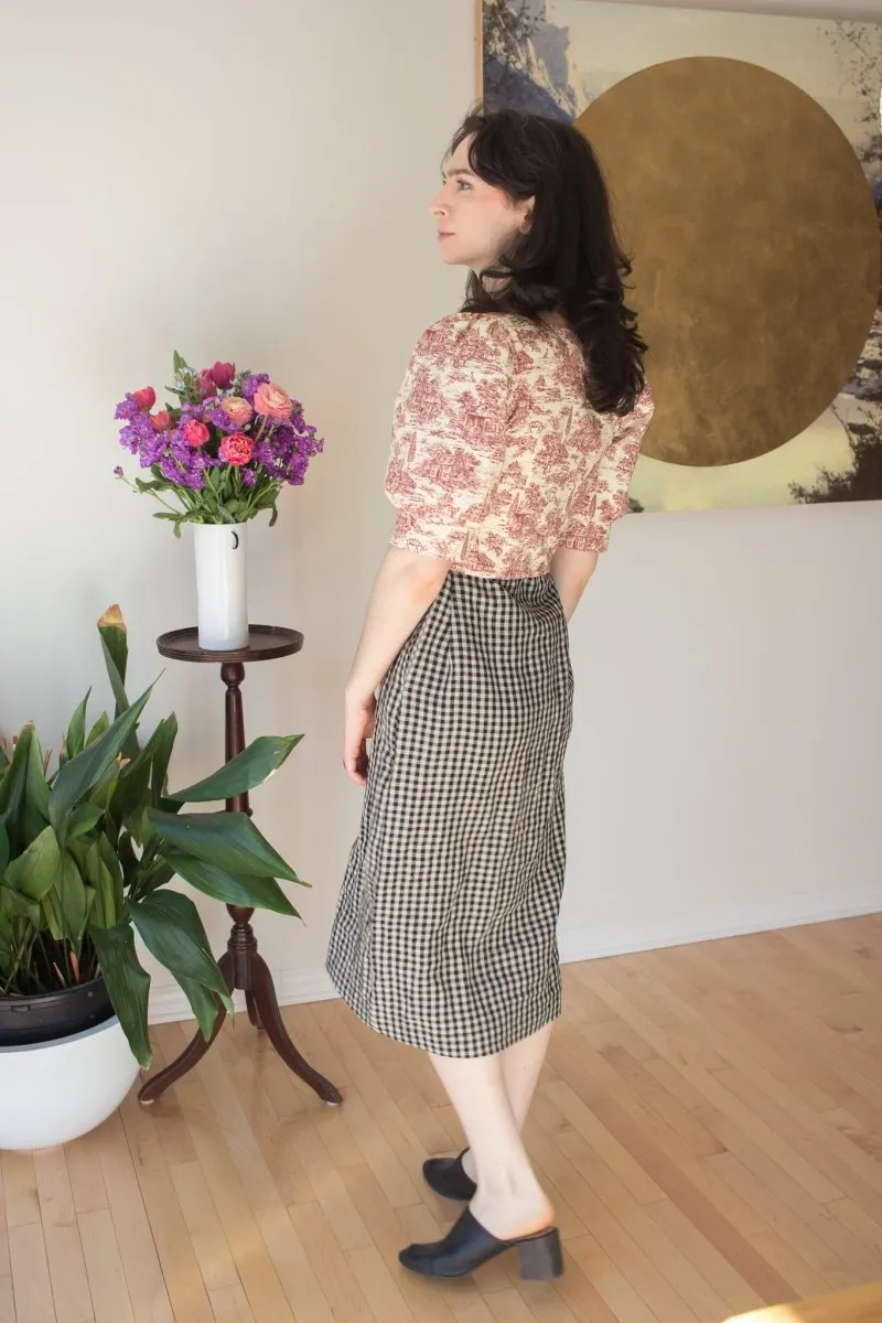 Birds of North America Stonechat Top - Brick Village Toile (Online Exclusive)