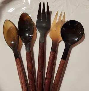 Horn Dessert Spoon (Round) W/ Wooden Handle