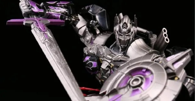 Unique Toys - R-02V Challenger - Purple Version